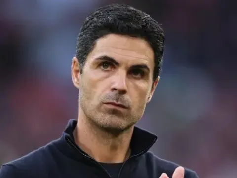 Arsenal liệu có sẩy chân trước cái bẫy của David Moyes?