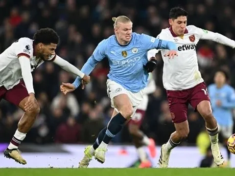 Rayan Cherki là chìa khóa giúp Man City khuất phục West Ham