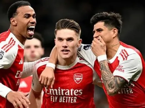 Arsenal có thực sự là nhà vô địch nhàm chán nhất lịch sử?