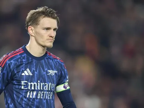 Odegaard khen Everton trước trận bảo vệ ngôi đầu
