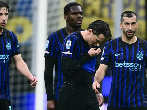 VAR gây tranh cãi, Inter chia điểm đầy cay đắng