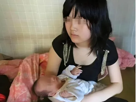 Cô gái chỉ cao hơn 1 mét mang bầu khiến bác sĩ lo sốt vó, ngoại hình đứa con khi chào đời mới gây sốc