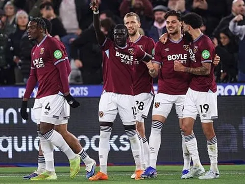 Man City hụt hơi đua vô địch vì người cũ Arsenal