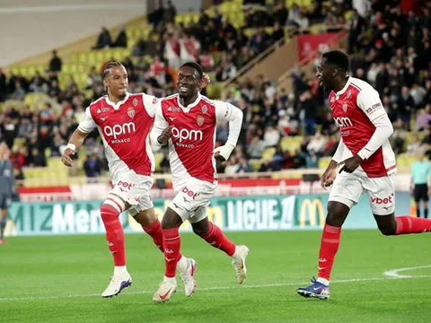 Balogun nổ súng giúp Monaco hạ Brest để vào top 5