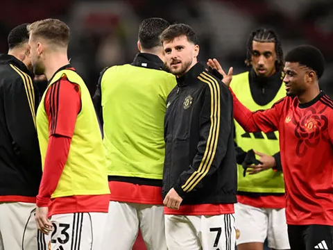 Mount trở lại nhưng MU mất 3 sao đấu Aston Villa