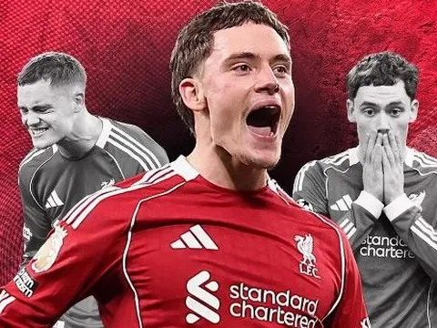 HLV Arne Slot đang lãng phí Wirtz vì chiến thuật bảo thủ