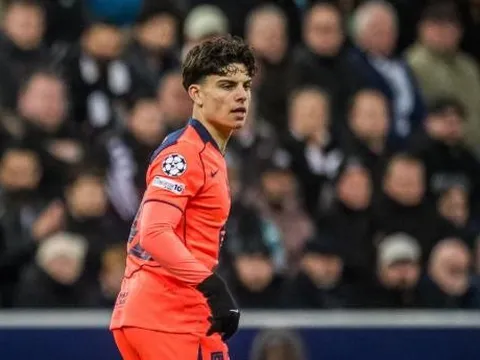 Hàng thủ khủng hoảng, Barca trao cơ hội cho sao trẻ Xavi Espart