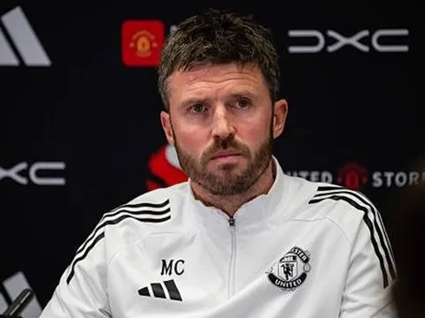 Carrick cảnh báo Man Utd trước màn tái đấu Aston Villa