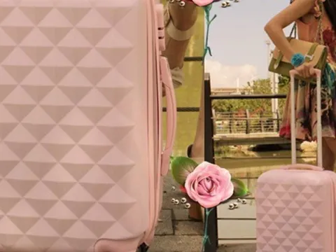 Trắc nghiệm tâm lý: Chọn một chiếc vali, khám phá hành trình cuộc đời bạn đang hướng tới