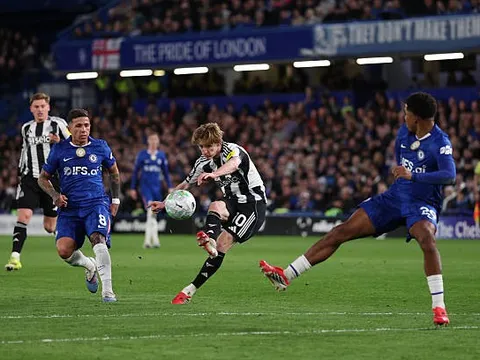 Vì sao Anthony Gordon là mảnh ghép hoàn hảo của Liverpool?