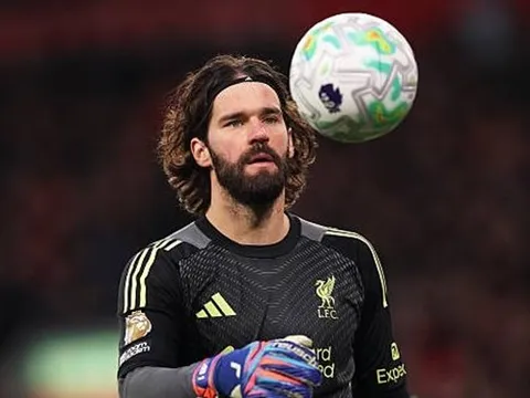 Chấm điểm Liverpool: Szoboszlai rực sáng, hàng thủ gây lo âu