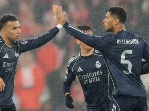 Real Madrid mang Mbappe và Bellingham đến Etihad đấu Man City