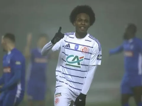 Đấu Barca, Chelsea săn đón sao trẻ mang tên Messi