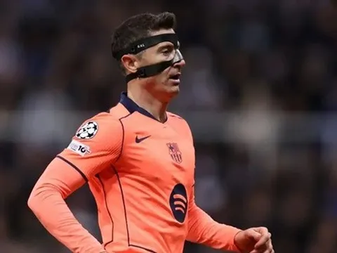 Hai ông lớn Thổ Nhĩ Kỳ giành Lewandowski từ Barca