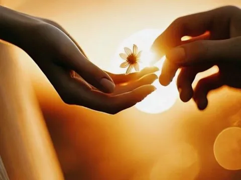 Biết giúp người đúng lúc, 3 con giáp này khi gặp khó khăn thường có quý nhân xuất hiện