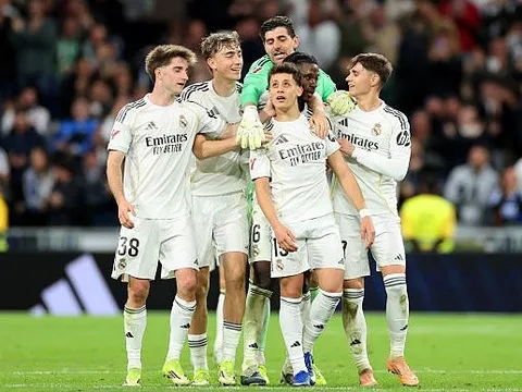 Figo mách nước giúp Real bảo vệ lợi thế 3-0 trước Man City