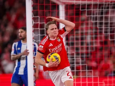 Barca nhắm trò cưng của Mourinho thay Rashford