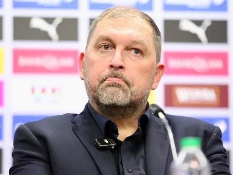 HLV Cklamovski xem việc mất 7 sao nhập tịch là cơ hội cho Malaysia