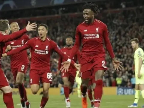 5 màn ngược dòng vĩ đại nhất Champions League