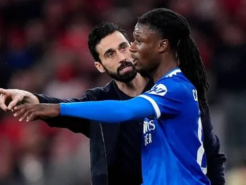 Real gây sốc khi rao bán Camavinga cùng 5 trụ cột