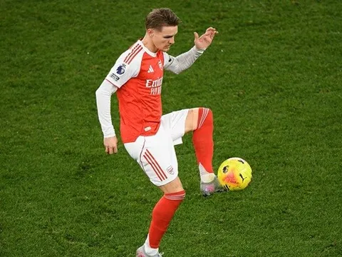 Odegaard truyền lửa cho Arsenal trước trận sinh tử với Leverkusen