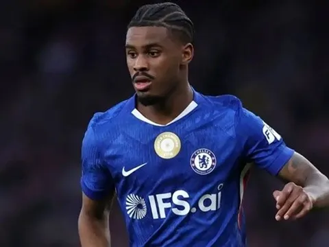 Mất Fofana, Chelsea đánh cược vào sao trẻ Hato trước PSG