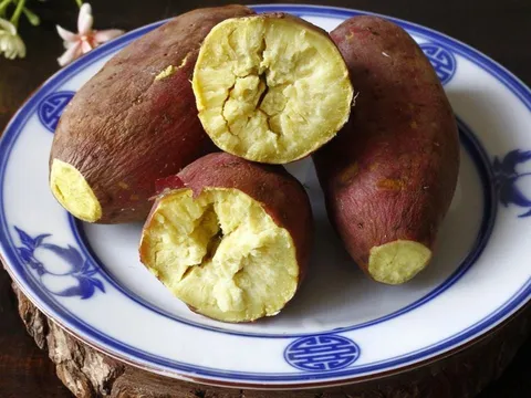 Mẹo luộc khoai lang chín mềm chỉ tốn 5 phút của người Nhật