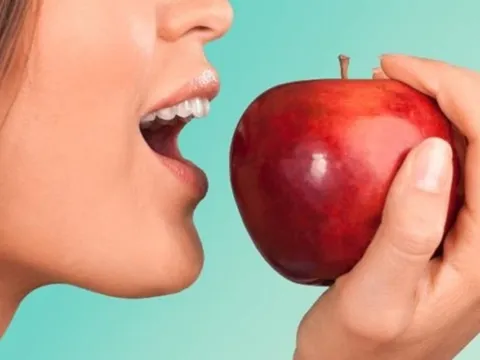 Thời điểm lý tưởng ăn táo mỗi ngày giúp cơ thể 'lột xác' sau vài ngày