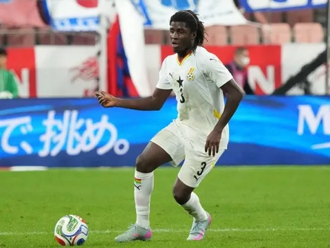 MU cùng 3 đại gia nước Anh tranh giành Yirenkyi