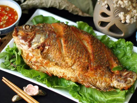 10 loại cá giá bình dân, chợ nào cũng có nhưng bổ ngang cá hồi