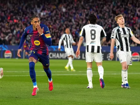 Chấm điểm Barca: Raphinha suýt chạm điểm 10; Hàng thủ gây lo lắng