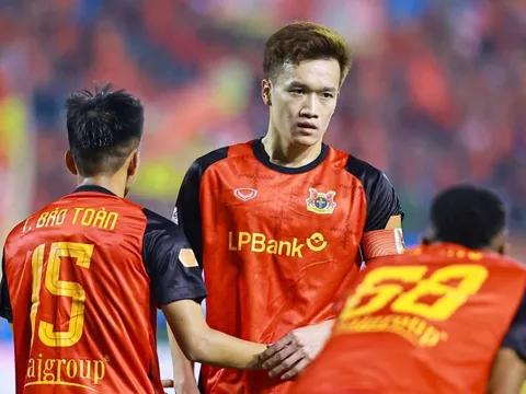 Nghịch lý Ninh Bình khi lối đá thực dụng che mờ bản sắc