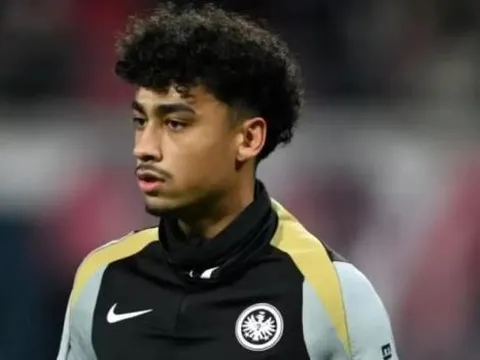 Frankfurt đòi Man Utd 51 triệu bảng vụ Nathaniel Brown