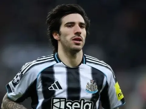 Romano xác nhận, MU bắt đầu đàm phán mua Tonali 100 triệu bảng