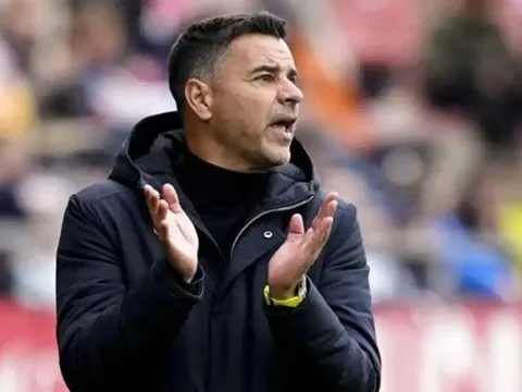 HLV Girona sẵn sàng kế nhiệm Pep ở Man City