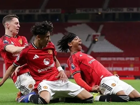 Man Utd chờ đợi "Rooney mới" từ cái tên JJ Gabriel