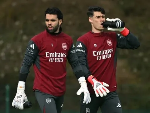 Arteta đối diện canh bạc Raya hay Kepa ở chung kết Carabao Cup