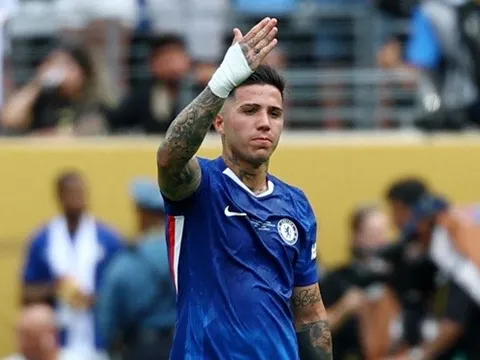 Enzo dùng tương lai để ép Chelsea tăng lương