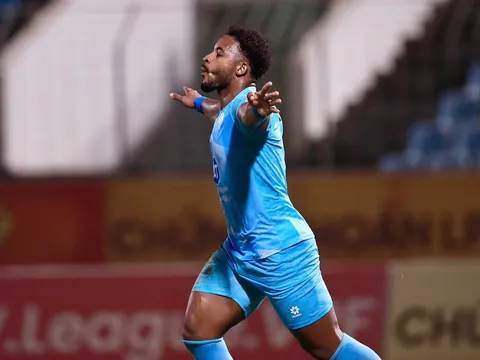 Hạ Đà Nẵng 2-1, Nam Định vào bán kết Cúp QG