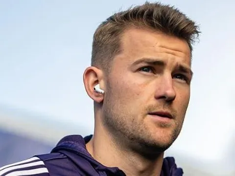 Carrick không dám chắc De Ligt có thể trở lại thi đấu mùa này