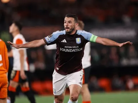 Emery tin McGinn sớm tìm lại phong độ đỉnh cao