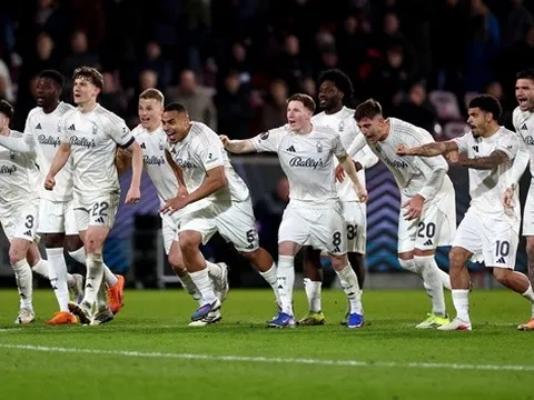 Vitor Pereira phấn khích khi Forest lọt vào tứ kết Europa League