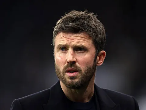 Đấu Bournemouth, HLV Carrick giải bài toán pressing ra sao?