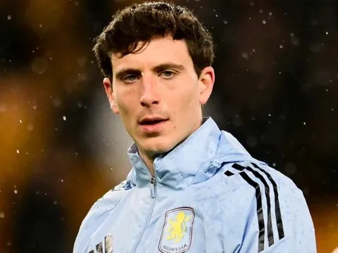 Gặp khó vụ Bastoni, Barca chuyển hướng sang Pau Torres