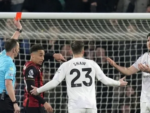 Maguire nhận thẻ đỏ, Man Utd chia điểm với Bournemouth trong trận cầu 4 bàn