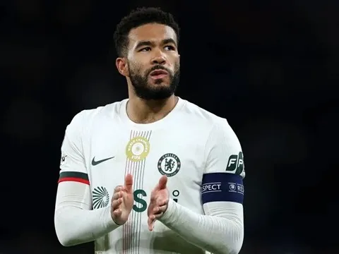 Liam Delap hé lộ tình hình chấn thương của Reece James