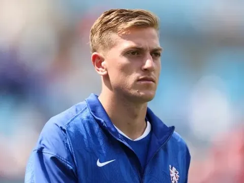 Newcastle nhắm mua bộ đôi thất sủng của Chelsea