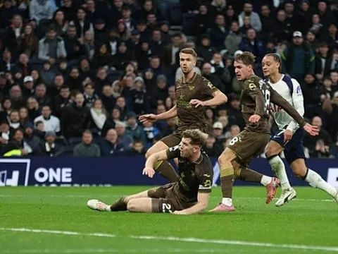 Soi trận Tottenham vs Nottingham Forest: Cậy nhờ Xavi Simons để thoát hiểm