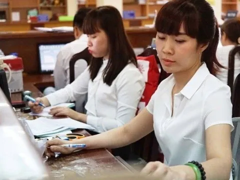 Tăng lương cơ sở 2026: Đối tượng nào được hưởng mức lương mới từ 1/7?