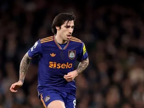 Tranh mua Tonali với Arsenal, MU duyệt chi 70 triệu bảng